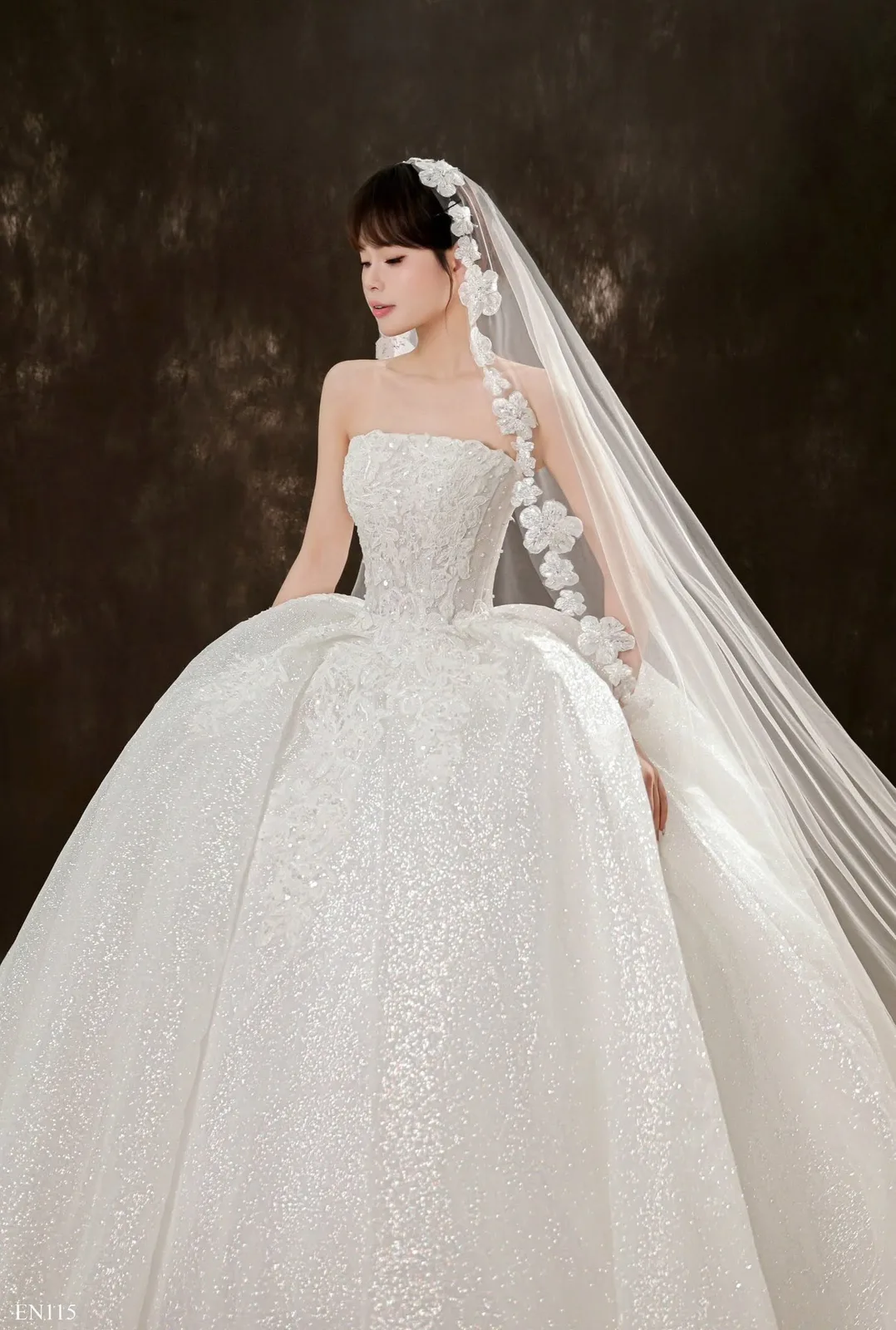 Ảnh cưới concept sáng tạo